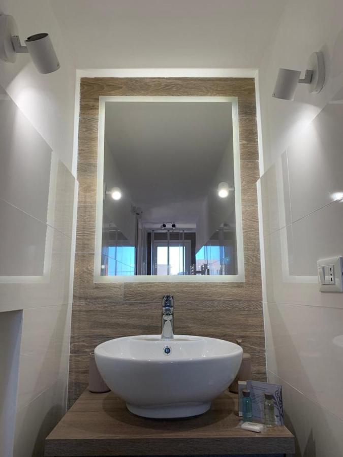 Donna Luisa-Catania Charming Apartment Ngoại thất bức ảnh